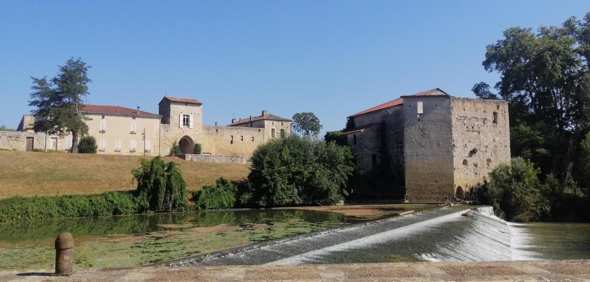 Lavardac - Maison De Village Gascogne Landes Exterior photo